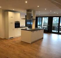 Schöne helle Zweizimmerwohnung inkl. Küche und Garage - Emmelshausen