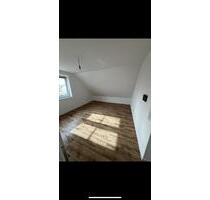 1-Zimmer Wohnung mit Balkon + Kellerraum - Beindersheim
