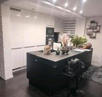 6-Zimmer-Maisonettewohnung mit Terrasse in Stuttgart Ost