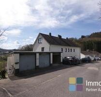 IPA - 2 Zimmer Wohnung mit großer Terrasse und eigener Eingang in Woffelsbach. Anfragen bitte per E-mail. - Simmerath