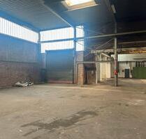 Attraktive Industriefläche in Düsseldorf-Heerdt – 490 m² mit LKW-Durchfahrt und 10 m Deckenhöhe