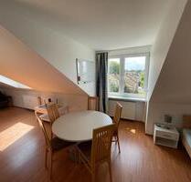 Möbliertes 1-Zimmer-Dachgeschoss-Appartement - Leopoldshöhe