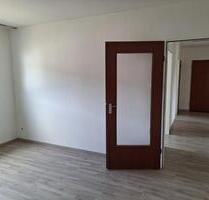 Sanierte 3,5-Zimmer-DG-Wohnung mit Balkon in Kreuzau-Drove!