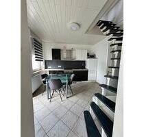 Renovierte 3 Zimmer Maisonnette Teil möbliert - Solingen