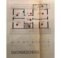 Helle 3,5 Zimmer Dachgeschosswohnung mit schönem Balkon - Hügelsheim