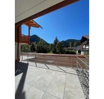 Schliersee: Neubau-TERRASSENWOHNUNG mit Bergblick – ERSTBEZUG 2025