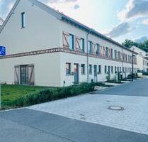 Geschmackvolles 4-Zimmer Reihenendhaus in Beelitz Heilstätten