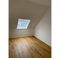 2 Zi DG Wohnung - 955,00 EUR Kaltmiete, in Stuttgart (PLZ: 70176) Stuttgart-West