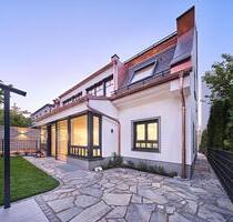 U6 Holzapfelkreuth: Top-Moderne Wohnung mit Altbaucharme und Atriumgarten - München Sendling-Westpark