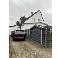 Moderne DHH in zentraler Lage - 1.150,00 EUR Kaltmiete, ca.  116,00 m² in Delmenhorst (PLZ: 27753) Deichhorst