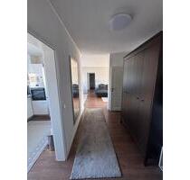 Stilvolle, modernisierte 3-Zimmer-Wohnung mit Balkon - Köln Chorweiler