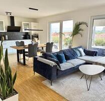Große 2-Zimmerwohnung mit Dachterrasse und Tiefgaragenstellplatz - Vöhringen