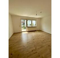 Helle 3-Zimmer-Wohnung mit EBK und großem Balkon - Büdingen