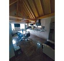 Luxus trifft Design – extravagante 4 ZM Wohnung sofort verfügbar - Birkenfeld