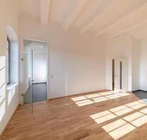Sonnige 2-Raum-Wohnung mit Wintergarten & Loft-Flair inklusive! - Halle (Saale) Gesundbrunnen