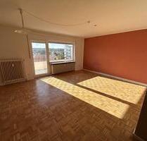 Vollständig renovierte 2-Zimmer-Wohnung mit 2 Balkonen, Skylineblick und Einbauküche in Maintal
