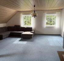 Zwischenmiete - Schöne Wohnung im Obergeschoss bis Oktober - Winterberg