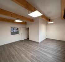 140m² Lager mit Büro | Gewerbefläche mieten in Hirschaid