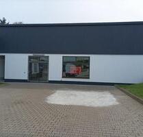 Büro-Ladenfläche zu vermieten - 1.138,00&nbsp;EUR Kaltmiete, ca.&nbsp; 175,00&nbsp;m&sup2; in Zwickau (PLZ: 08064) Cainsdorf