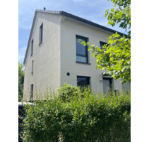 5-Zimmer-Haus mit Garten nahe Orankesee in Alt-Hohenschönhausen - Berlin Lichtenberg