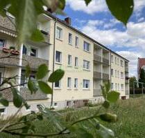 Herrlich Leben auf dem Lande! 2-Raum-Wohnung mit Balkon in 02627 Wurschen zu vermieten. - Radibor