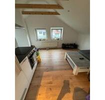2-Zimmer Wohnung Leonberg - 740,00 EUR Kaltmiete, in Leonberg (PLZ: 71229)