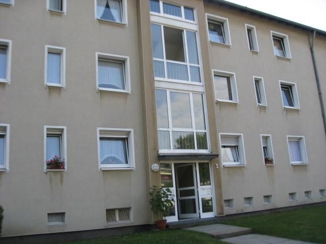 Bezugsfertig renovierte 3,5-Zi.-Wohnung mit Balkon - Bochum Bochum-Mitte