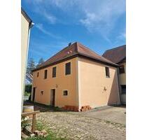 Kleines Haus im Ortskern von Gutenstetten zu vermieten