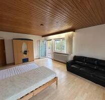 Helle 3-Zi-Wohnung in Weiskirchen (1. OG), Balkon, sofort frei! - Rödermark