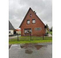 Modernisiertes Einfamilienhaus mit großem Garten – 4 Zimmer - Ganderkesee