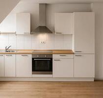 Sanierte Altbauwohnung im ruhigen 3 Parteien Haus in Lehrte