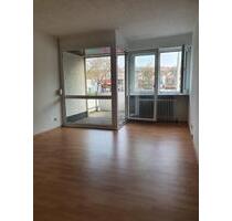 1 Zi. Wohnung + Balkon + Max Eyth See+ Keine Kehrwoche - Stuttgart Mühlhausen