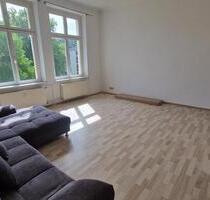 2½-Zimmer-Wohnung mit Stellplatz und elektrischem Torzugang - Saarbrücken St. Arnual