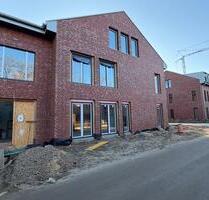 Erdgeschosswohnung mit Garten - 990,00 EUR Kaltmiete, ca.  66,00 m² in Rhede (PLZ: 46414)