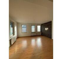 Helle Wohnung in zentraler Lage - Solingen Wald