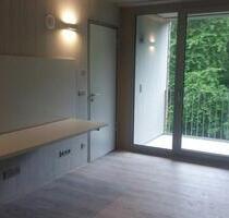 2 Apartments in 2 er WG - 346,00 EUR Kaltmiete, ca.  54,00 m² in Wuppertal (PLZ: 42119) Gemarkung Elberfeld