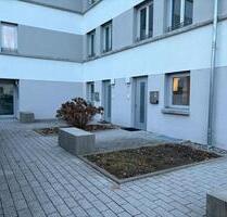 Neuwertige 3,5-Zimmer Maisonette-Wohnung mit eigene Garten! - Blaustein