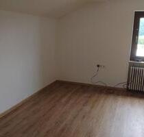 EInzimmer Dachgeschoßwohnung - 380,00 EUR Kaltmiete, ca.  45,60 m² in Solnhofen (PLZ: 91807)