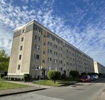 Wohnung 3 Zimmer mit Balkon - 357,00 EUR Kaltmiete, in Schwedt (Oder) (PLZ: 16303)