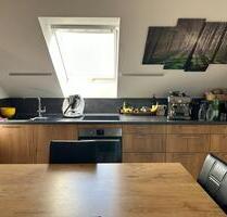 Tolle helle 3 Zimmer DG-Wohnung in Obertraubling