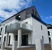 Exklusive 2-Zimmer-Wohnung: Neuwertig mit EBK und Balkon - Donauwörth