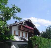 Dachgeschoßwohnung - 360,00 EUR Kaltmiete, in Polling (PLZ: 84570)