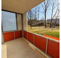 Ein Balkon der Superlative - 338,00 EUR Kaltmiete, ca.  50,41 m² in Freiberg (PLZ: 09599)