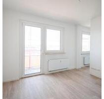 *Für Sie -ALLES NEU* - 519,00 EUR Kaltmiete, ca.  69,26 m² in Freiberg (PLZ: 09599)