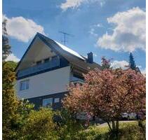 Einfamilienhaus mit Einliegerwohnung in Albstadt Pfeffingen