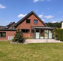 Traumhaftes Einfamilienhaus in Holle – 128 m² mit Wintergarten