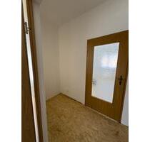 Mietwohnung Küche 2Zimmer Bad Zentrumsnah 1.OG - Neustadt an der Orla