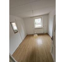 Fischbeck EG ebenerdig 2Zi.EBK Balkon Terasse Eckwanne 2er WG - Hessisch Oldendorf