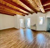 Helle 1 Raum-DG-Wohnung+Balkon - Besichtigung 16. Juli - Magdeburg Leipziger Straße