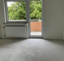 Erstbezug nach Renovierung! Helle 2,5 Zimmer Wohnung mit Balkon! - Gelsenkirchen Gelsenkirchen-Nord